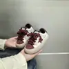 Zapatos de Skate para Niños 2026 Primavera/Otoño Nuevos Zapatos Casuales para Niños Zapatos de Estrella para Niñas Niños Medianos/Grandes Suela Suave Modernos Zapatos para Estudiantes