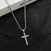 Collar con colgante de cruz cuadrada estilo hip hop retro de acero de titanio, estilo europeo y americano, con letras cuadradas de moda para hombre y mujer