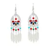 Aretes de Estilo Exótico de Venta Caliente Retro Literario Clásico Dignificado Ganchos para la Oreja Versátil Hueco Moda Borla Colgantes