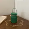 Bolsa de ombro tipo balde espelhado versão coreana 2026, bolsa balde redonda pequena espelhada da moda, bolsa de mão estilosa, bolsa de ombro e transversal