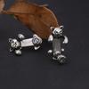 Pendientes de Gato Vintage para Hombre Tendencia Distintivo Estilo Hip-Hop Pendientes de Gato Tridimensionales de Moda Combinan con Todo Alto Nivel Imitación de Pendientes de Plata Tailandesa