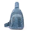 Bolsa de Peito para Comércio Exterior Transfronteiriço para Mulheres 2026 Casual Ombro Transversal Esportiva Moda Couro Macio Lavado Bolsa de Peito Atacado