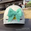 Decoración de coche eléctrico alas pequeñas casco orejas personalizadas lente de casco pegatina de cola decoración de lazo pequeños accesorios