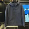 Estación Europea Otoño/Invierno Nueva Chaqueta Exterior con Capucha, Forrada de Algodón, Moderna, Cortavientos, Chaqueta de Invierno para Hombre de Lujo Ligero