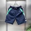 Verão novo dos homens de dois lados listrado correspondência de cores versátil slim slim slim shorts moda esportiva calças de praia calças cortadas