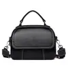 Bolso de Mujer Modelo Nuevo 2026 Hecho de Piel de Vacuno de Primera Capa, Bolso de Hombro Único con Bolso Cuadrado Pequeño Empalmado, Cruzado