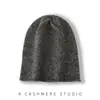 Cachemira de Primera Línea Otoño/Invierno 2026 Nuevo Suéter Unisex Cálido para Exteriores Color Sólido Tejido Casual Gorro para la Cabeza