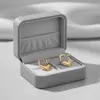 Pendientes Brillantes con Forma de Corazón para Mujer, Venta Caliente Transfronteriza, Clips para Orejas Versátiles de Moda Retro, Pendientes de Lujo Ligero de Alta Gama, Joyería para Orejas al por Mayor
