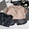 Conjunto de Verão para Meninos de Comércio Exterior 2026 Novo Estilo Crianças Pequenas e Médias Meninos Bebê Retrô Bonito Conjunto de Duas Peças de Manga Curta Tendência Atacado