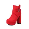 Elegante cano curto mesa de água comércio exterior 40 botas veludo fosco plus size transfronteiriço 44 botas de salto alto botas de cavaleiro fivela de cinto preto grosso