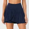 Conjunto de Roupa Fitness com Sensação de Segunda Pele para Mulheres, Conjunto de Duas Peças com Saia e Manga Curta Respirável para Primavera e Verão, Roupa Profissional para Tênis ao Ar Livre