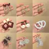 Colección de Pendientes Populares ~ Pendientes de Peluche de Dibujos Animados Metálicos Atmosféricos, De Aspecto Elegante, Compactos, Pendientes de Estilo Artístico