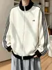 2026 cárdigan de marca de moda chaqueta con cremallera estilo americano sudadera deportiva color block textura a rayas para hombre otoño