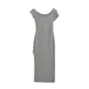 25102-26 Vestido Sexy Ajustado Estilo Primavera para Chicas Atrevidas que Resalta la Figura con Escote Pronunciado, Diseño de un Hombro y Abertura Alta