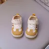 Zapatos para caminar para bebés de primavera y otoño, zapatillas para niñas, zapatillas deportivas para niños, zapatillas de entrenamiento alemanas para bebés, zapatos de suela blanda para niños, zapatos estilo Forrest Gump