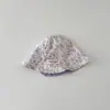 Chapéus de Bebê Coreanos para Primavera e Outono, Novo Design Floral Doce, Chapéu Bucket de Proteção Solar Dupla Face para Bebês e Crianças Pequenas, Chapéu de Sol Infantil