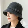 Chapéu de Palha de Tricô com Laço Simples para Mulheres Outono Inverno Aba Curta Chapéu de Pescador Uso Diário no Trabalho Chapéu Quente Moda Chapéu da Moda