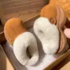 Pantuflas de algodón con suela gruesa para mujer, nuevo estilo 2026, para interior y exterior, otoño e invierno, mullidas y de felpa, cálidas y antideslizantes