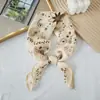 Lenço Quadrado Pequeno de Algodão e Linho Fino Fresco Respirável Feminino Macio Artístico Decorativo Lenço Pequeno Lenço de Verão Feminino Lenço Pequeno Versátil