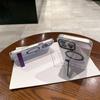Funda de Metal Transparente con Soporte de Una Palabra Succión Magnética para Teléfono Móvil Apple Nuevo Apple 15Promax Funda con Soporte Metálico de Una Palabra