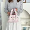 Bolsa de Mão Estampada com Espuma de Desenho Animado 2025 Bolsa de Lona Casual Fofa Design de Nicho Bolsa de Mão de Grande Capacidade