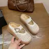 Mules fechadas estilo retrô francês com sola grossa, para aumentar a altura, vazadas, para uso externo, moda 2026, versáteis, respiráveis, sandálias casuais