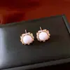 Brincos de Tarraxa com Pingente Redondo de Zircônia Cúbica e Franja Prateada Leve Luxo Toque de Alto Padrão Estilo Vintage Brincos Elegantes Modernos Acessórios de Brinco Versáteis