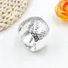 Hebilla de Servilleta Popular con Forma de Tambor Anillo de Servilleta con Bola de Metal Venta Directa de Fábrica de Anillos de Servilleta Venta al Por Mayor