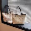 Bolso Tote de Hombro Grande de Gran Capacidad Nuevo Verano 2026 con Diseño de Letras, Bolso de Oso de Moda Versátil para el Trabajo