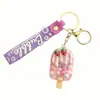 Colgante Llavero Hielo Frijol de Leche Relleno de Aceite Acrílico, Encanto de Helado de Fresa, Accesorio para Bolsa, Pequeño Regalo para Máquina de Garra
