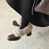 Mocassins Retrô Femininos com Forro de Pelúcia Sapatos de Algodão Quentes Bico Quadrado Slip-ons Salto Grosso Sapatos Pequenos de Couro