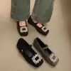 Sapatos femininos plus size, tamanhos 41 a 43, para pés largos e cheinhos, nova coleção outono/inverno 2026, estilo Mary Jane, sapatos femininos baixos, fofos e quentes de algodão