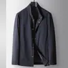 Jaqueta Masculina 2026 Primavera e Outono Levemente Elástica Gola Alta Estilo Zíper Jovem Luxo Casual Casaco Fino