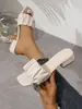 Zapatillas de Moda con Pliegues para Mujer, Nuevo Modelo Verano 2026, Sandalias de Mujer Transfronterizas de Tacón Grueso, Sandalias de Deslizamiento Estilo Hada