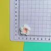 Accesorios de Resina de Flor con Gradiente de Simulación de Rostro Brillante Clip de Agarre para Cuerda de Cabeza de Funda de Teléfono Móvil Parche para Taza de Agua