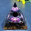Bola de Cristal 73 Estilos Pirámide Bola de Cristal Transfronteriza Pirámide de Piedra Triturada Artesanías para el Hogar Adornos de Resina