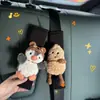 Decoración Interior de Coche Muñeco de Pingüino Cacahuete Anti-Estrangulamiento Popular Lindo Almohadilla para Hombro de Cinturón de Seguridad de Coche Decoración