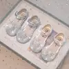 Sandalias de Princesa para Niñas Zapatos de Cristal 2026 Verano Nuevas Sandalias Infantiles de Suela Suave de Punta Cerrada para Niñas con Lazo