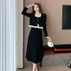 Elegante traje de dos piezas estilo Chanel para mujer, top de manga larga, chaqueta y falda con volantes para otoño-invierno