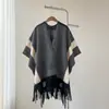 Chal de franjas a rayas transfronterizo, capa gruesa de imitación cachemir con abertura para otoño e invierno, prenda exterior simple europea y americana, venta al por mayor de fábrica