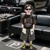Conjunto de Duas Peças para Meninos: Camiseta Casual de Gola Redonda e Manga Curta Estilo Americano e Shorts Xadrez, Roupa de Verão Solta e Versátil Estilo Cool
