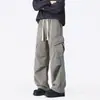 Pantalones Casuales Gruesos de Forro Polar para Hombre para Otoño e Invierno, Nuevo Diseño de Línea Desconstruida, Bolsillos Grandes, Caída Suelta, Pantalones Cargo de Pierna Ancha