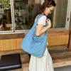 Bolsa Tote de Ombro Único em Camurça Cruzada Feminina Grande Capacidade para o Dia a Dia Nova Verão Retrô Simples Versátil Bolsa de Ombro