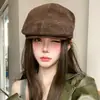 Gorra de Boina Retro Británica de Color Sólido para Mujer, Estilo Coreano Primavera y Otoño, Gorra de Pato Versátil que Adelgaza el Rostro, Boina de Calle de Moda para Pareja