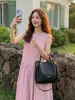 Bolso tejido de gran capacidad, bolso tote de PU para mujer, nuevo modelo 2026, bolso cubo para el trabajo, bolso versátil de hombro y cruzado