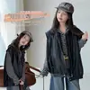 Conjunto de Otoño Estilo Coreano para Niñas 2026 Nuevo Moda Chaleco Pantalones Rectos a Rayas Camiseta Atuendo de Tres Piezas de Moda para Niños Mayores