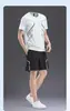 Traje deportivo para hombre para correr, de seda helada de manga corta, ropa de verano de secado rápido, ropa de baloncesto, ropa de bádminton y fitness, shorts holgados