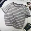 Primavera e Verão Estilo Coreano Camiseta Masculina Manga Curta Gola Redonda Camiseta Slim Roupas Listradas Masculinas Camisa Base Masculina Top