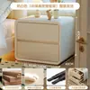 Mesita de noche de madera maciza cuidadosamente seleccionada para uso doméstico en el dormitorio, nuevo estilo crema, simple y lujosa, sensación de alta gama, pequeño armario de almacenamiento para mesita de noche