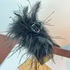 Grampo de Garra de Pena de Avestruz com Bolinhas Novo Grampo de Cabelo Mostra Temperamento Mostra Volume do Cabelo Parte de Trás da Cabeça Grampo Tubarão